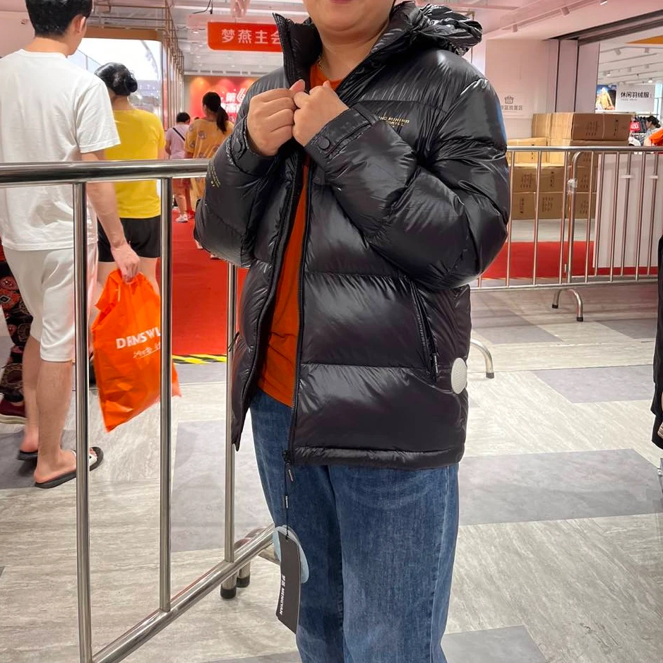 梦燕带帽羽绒服ZH04B4008