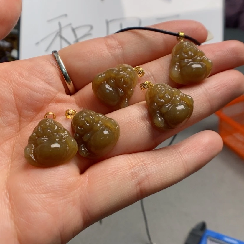 【闪购商品】和田玉（糖玉）颈饰18K金镶嵌多样性拍一发一