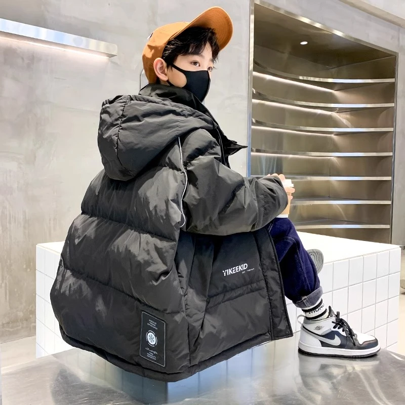 男童羽绒服冬季2024新款洋气儿童炸街冬装加厚外套潮男孩中大童装