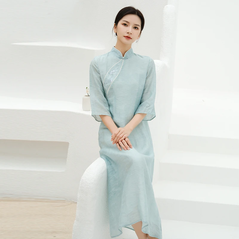 新中式2024新款连衣裙女高端禅茶服民国风改良旗袍复古茶艺师服装