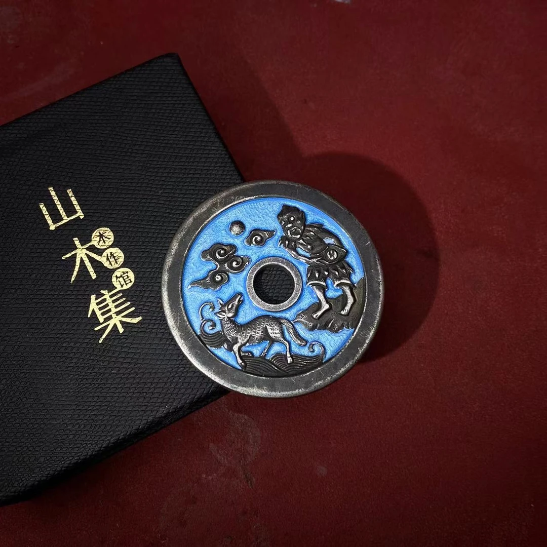 925银银制品 老银烧蓝工艺錾刻十二生肖纹饰民族风银饰花钱吊坠