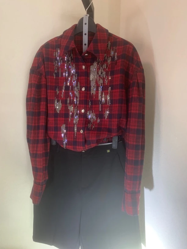 婉派设计师长袖重工钉珠衬衣女休闲时尚减龄顺丰清货价包邮