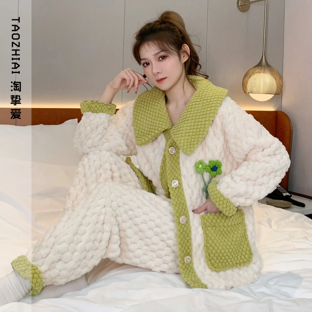 淘挚爱秋冬季珊瑚绒厚款长袖套装睡衣女士家居服保暖卡通加绒8808