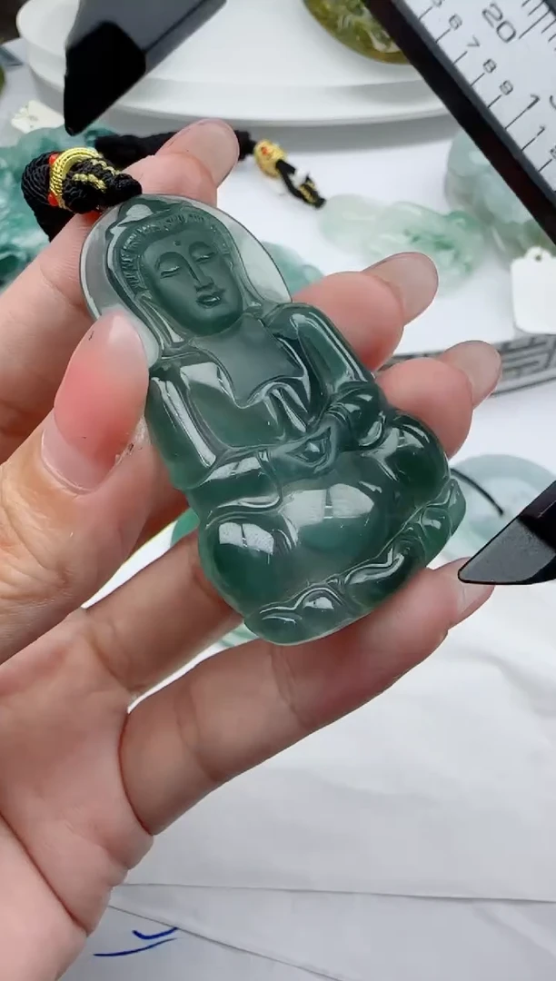 【闪购商品】翡翠颈饰未镶嵌多样性随机一件发货