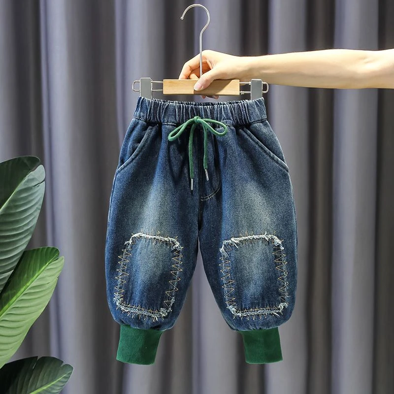 外穿2024秋季宽松洋气牛仔裤中小童男宝宝时髦炸街童装哈伦裤韩版