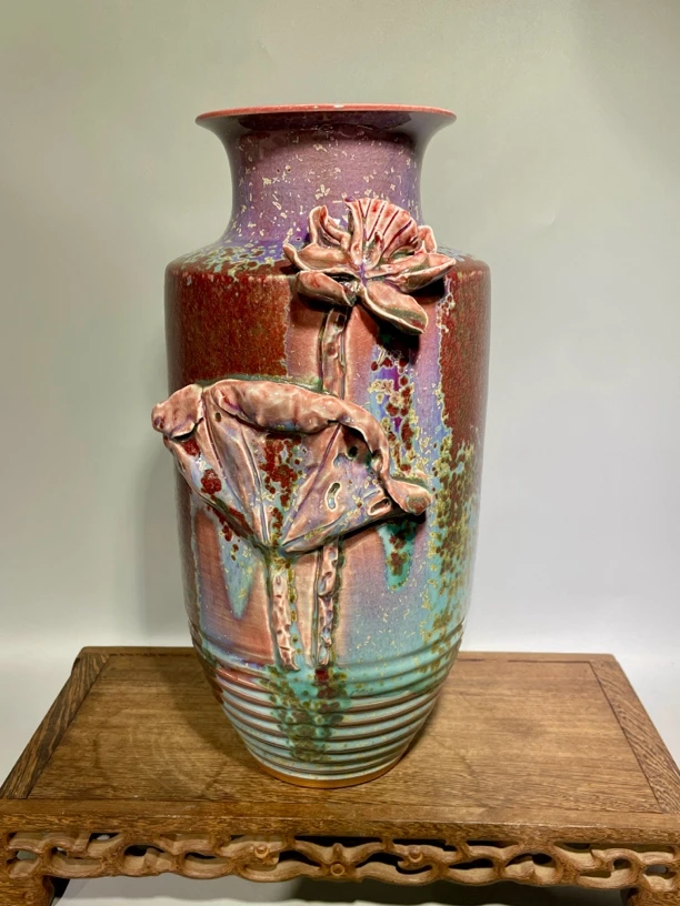 王晓锋钧瓷艺术馆，陶瓷炉钧，高浮雕工艺窑变釉宽18工艺品雕塑中式