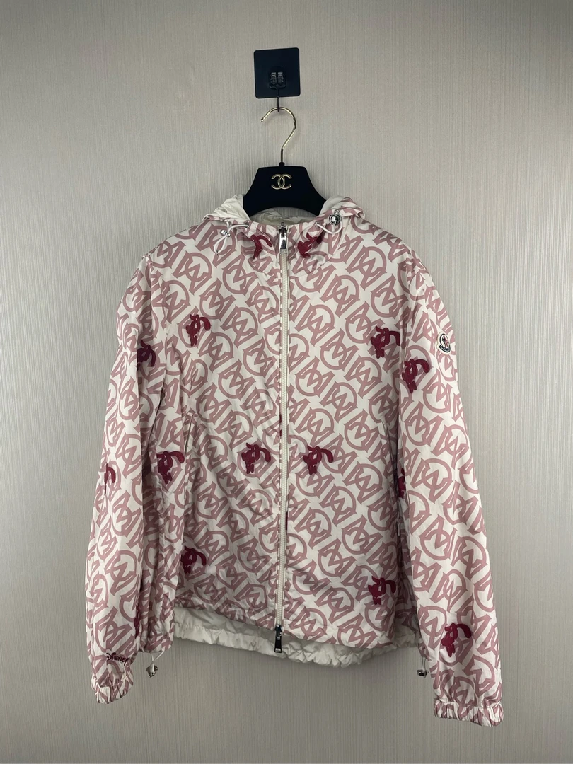 闲置新 Moncler/盟可睐 23兔年系列 满印夹克外套/1码/zg00149