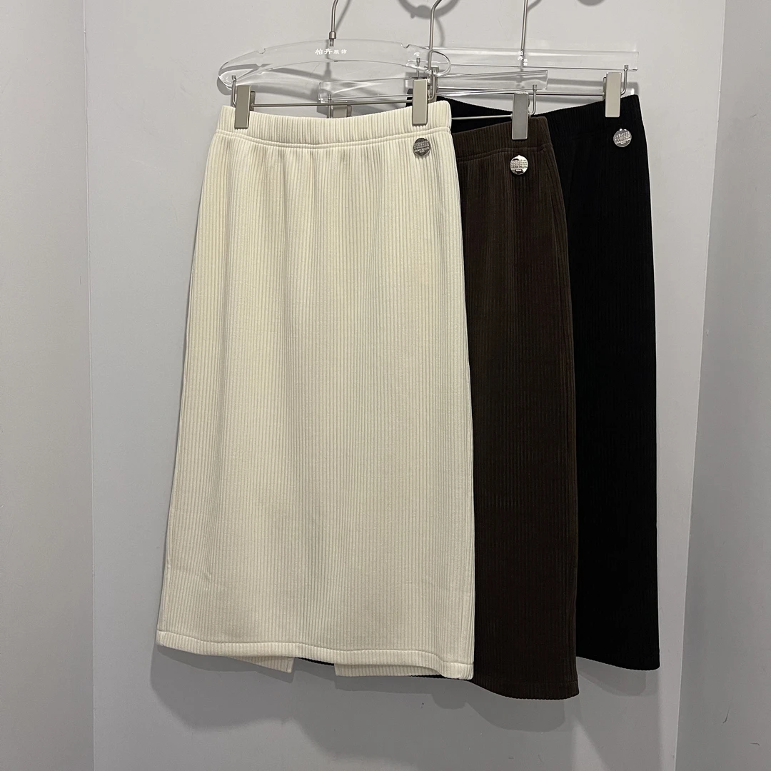 【柏卉服饰】后开叉条绒半裙