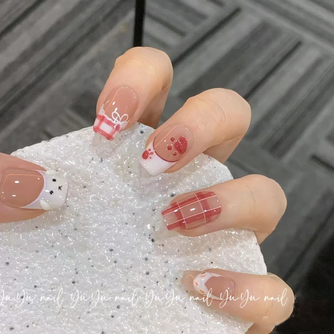 网红爆款纯手工穿戴甲短款甲片可爱美少女卡通手绘粉色格子美甲