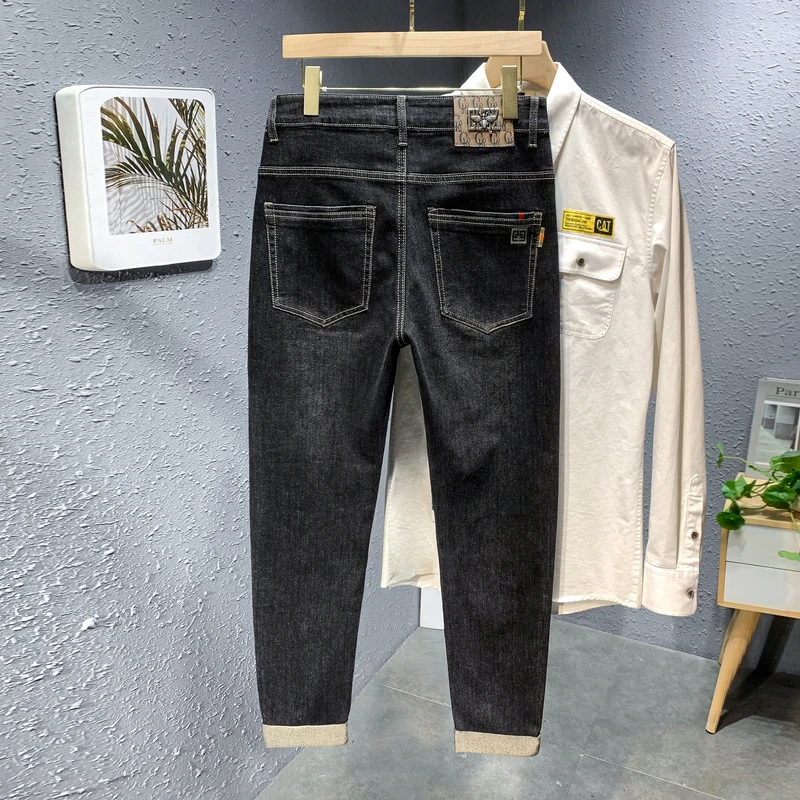 宽松秋冬新款男士时尚潮流百搭微弹简约修身小脚牛仔裤轻奢长裤男