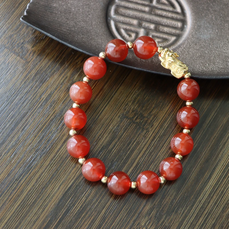 10.玛瑙貔貅手串