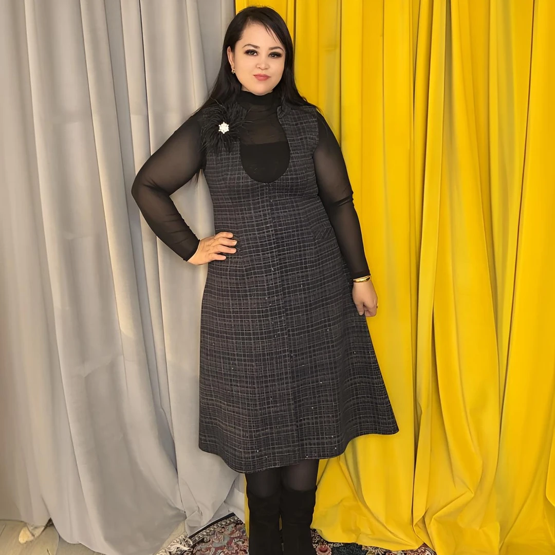 秋冬新款时尚白搭显瘦气质优雅高贵背带裙（سارابان）