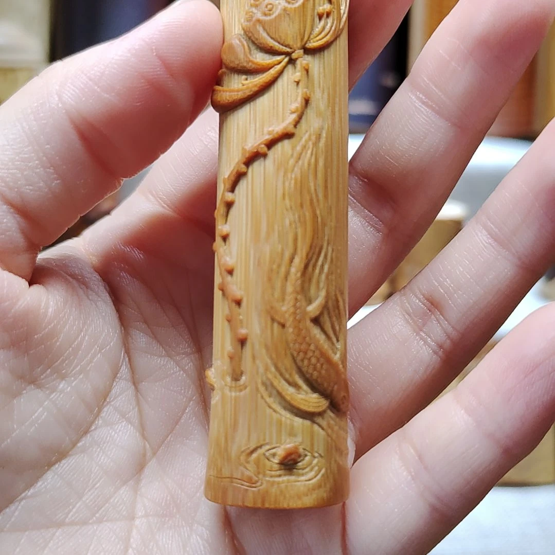 竹制品竹雕红*服竹雕荷花手把件