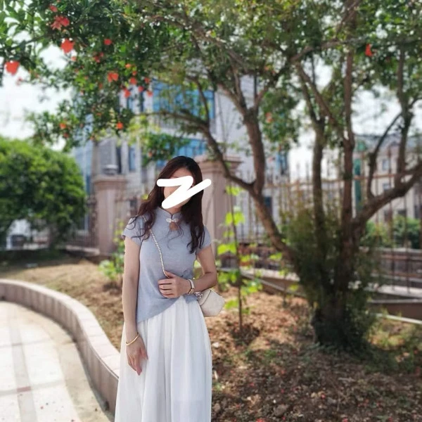 时尚百搭女装工厂店（1061-1070)