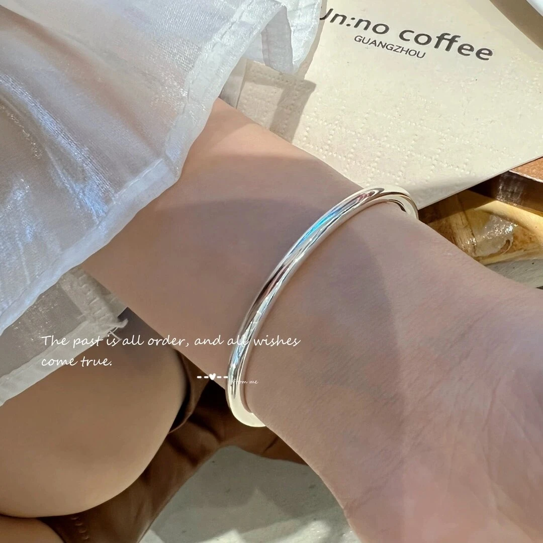 足银手镯 银手镯女999.9纯银素圈光面闭口实心简约小众足银镯子
