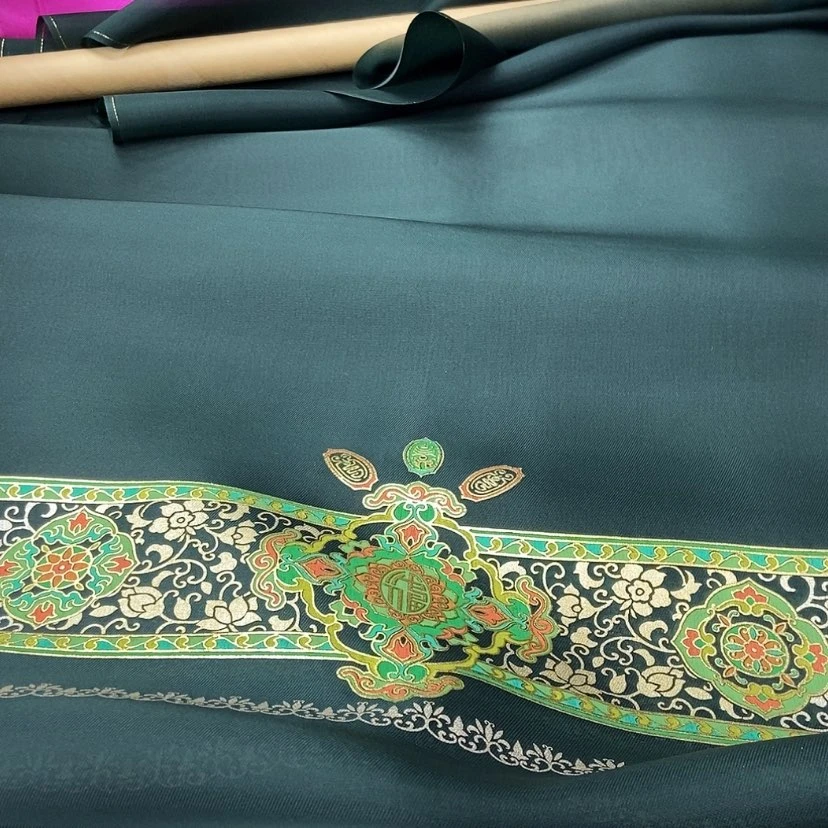 【闪购商品】织绣R****）