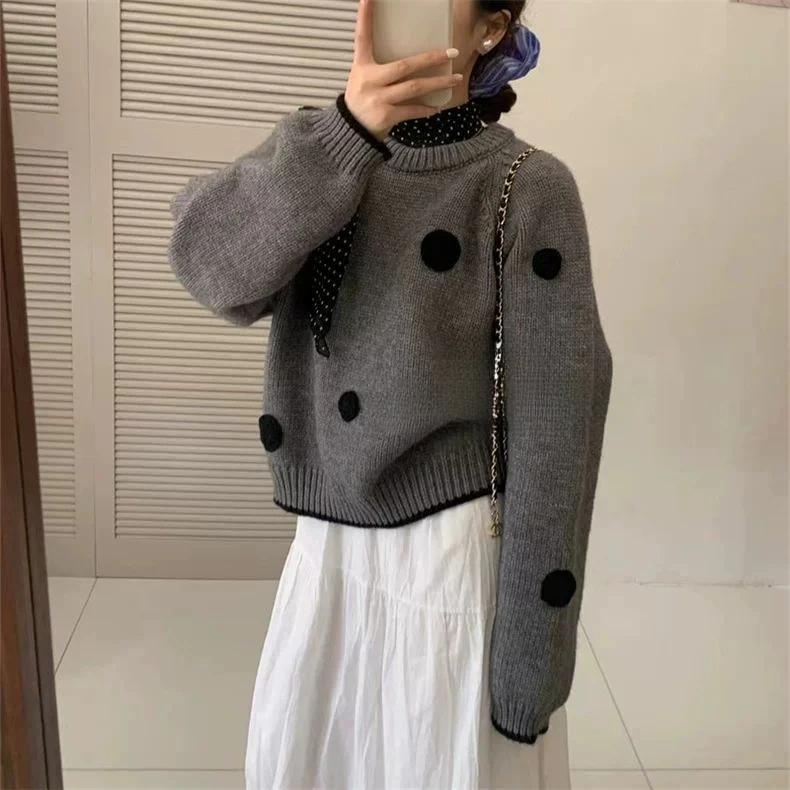 秋冬高级感时尚立体波点圆领套头毛衣女慵懒风软糯宽松针织衫上衣