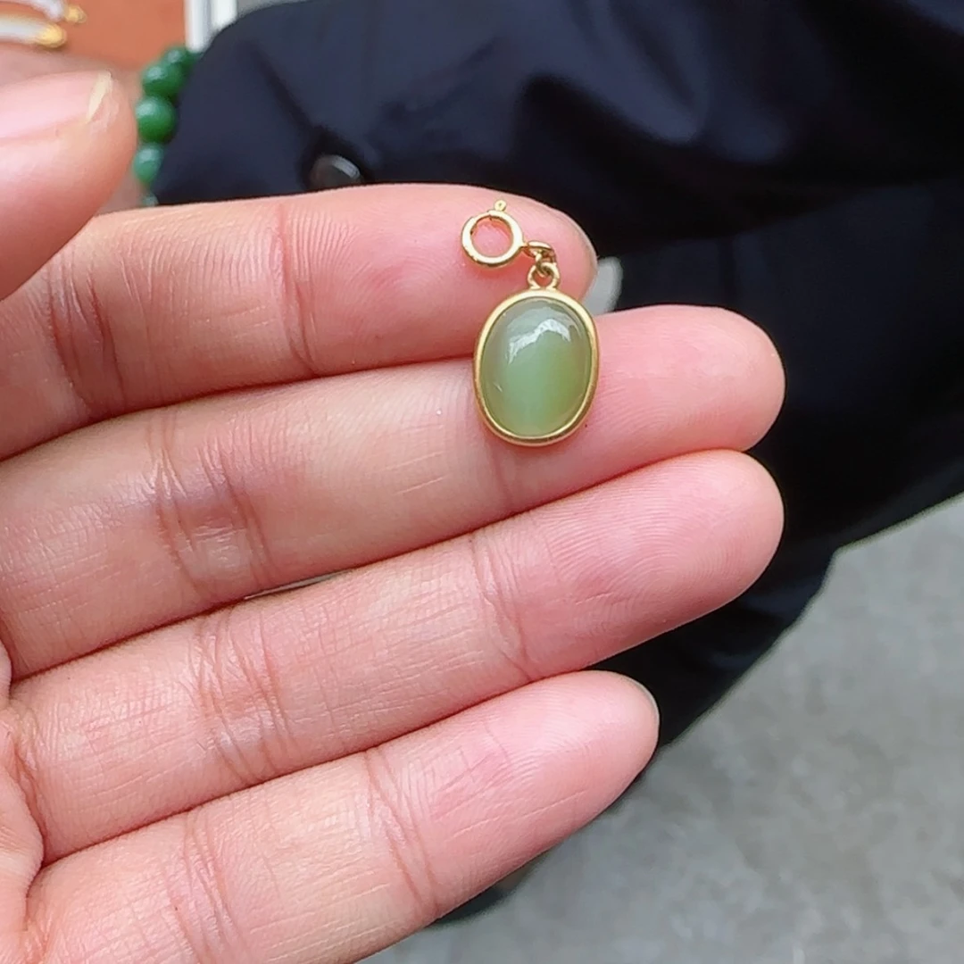 【闪购商品】和田玉吊坠(不含链)18K金镶嵌