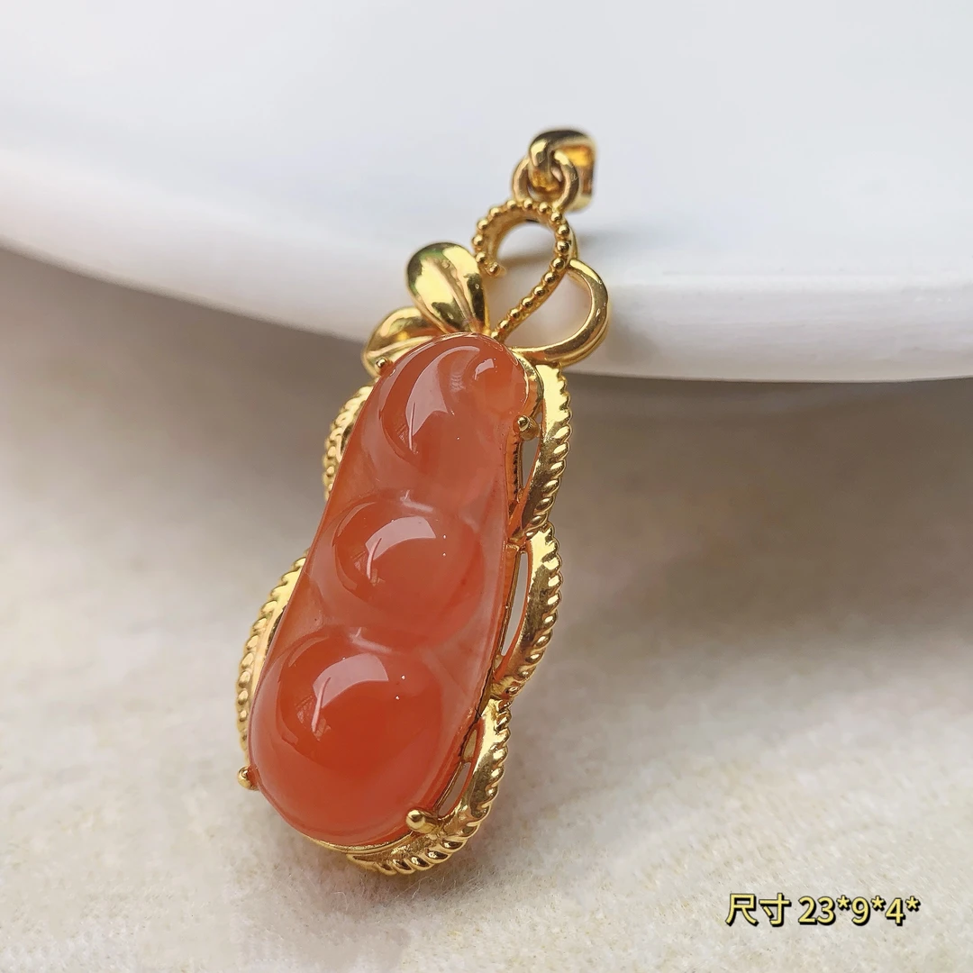 豪哥鉴宝/18k金镶嵌南红吊坠福豆吊坠870424南红配饰女款手工