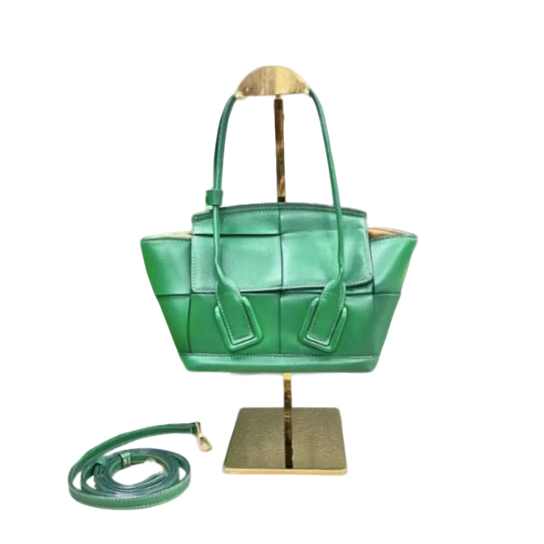 95新 BOTTEGA VENETA/葆蝶家 安洁利 葆蝶家绿色arcco单肩包