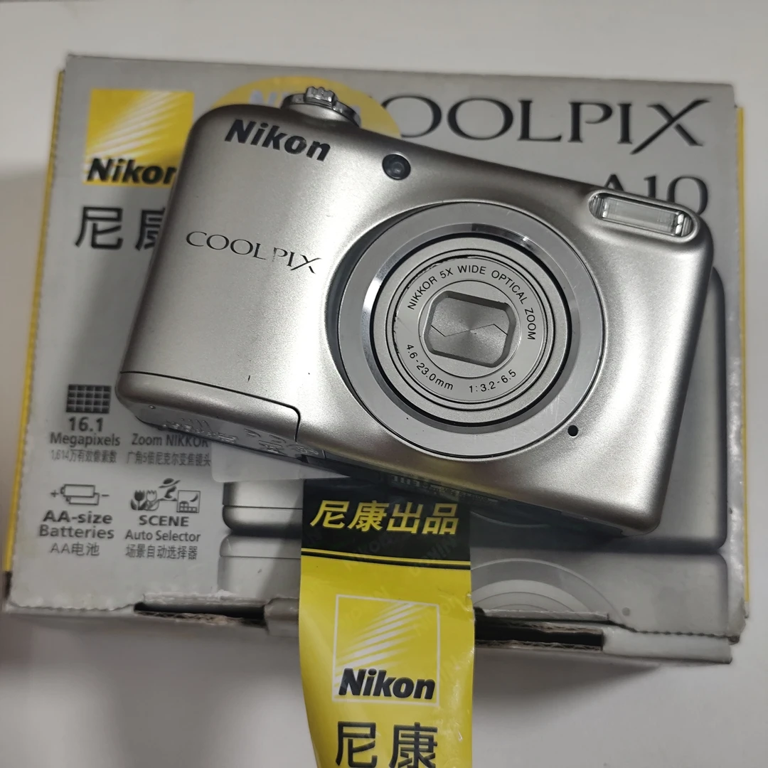 95新 Nikon/尼康 复古ccd相机 尼康a10 银色 140w像素 氛围感