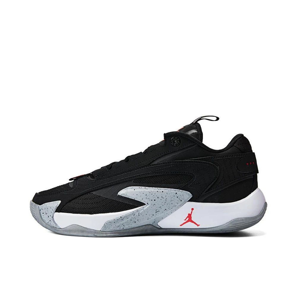NIKE/耐克男子JORDAN LUKA 2 PF运动专业篮球鞋 DX9012-006