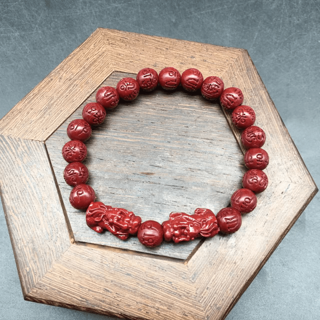 ZA161-朱砂紫金砂雕刻双皮丘六字真言单圈手串8mm