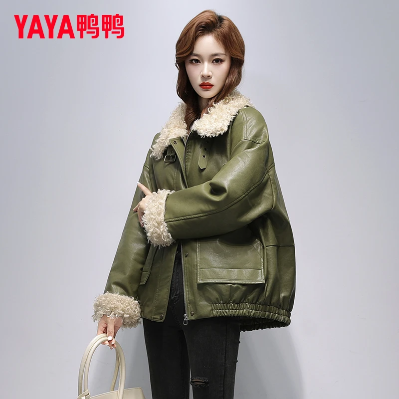 鸭鸭官方羽绒服女2025冬季新款韩版百搭毛领加厚保暖羽绒夹克外套