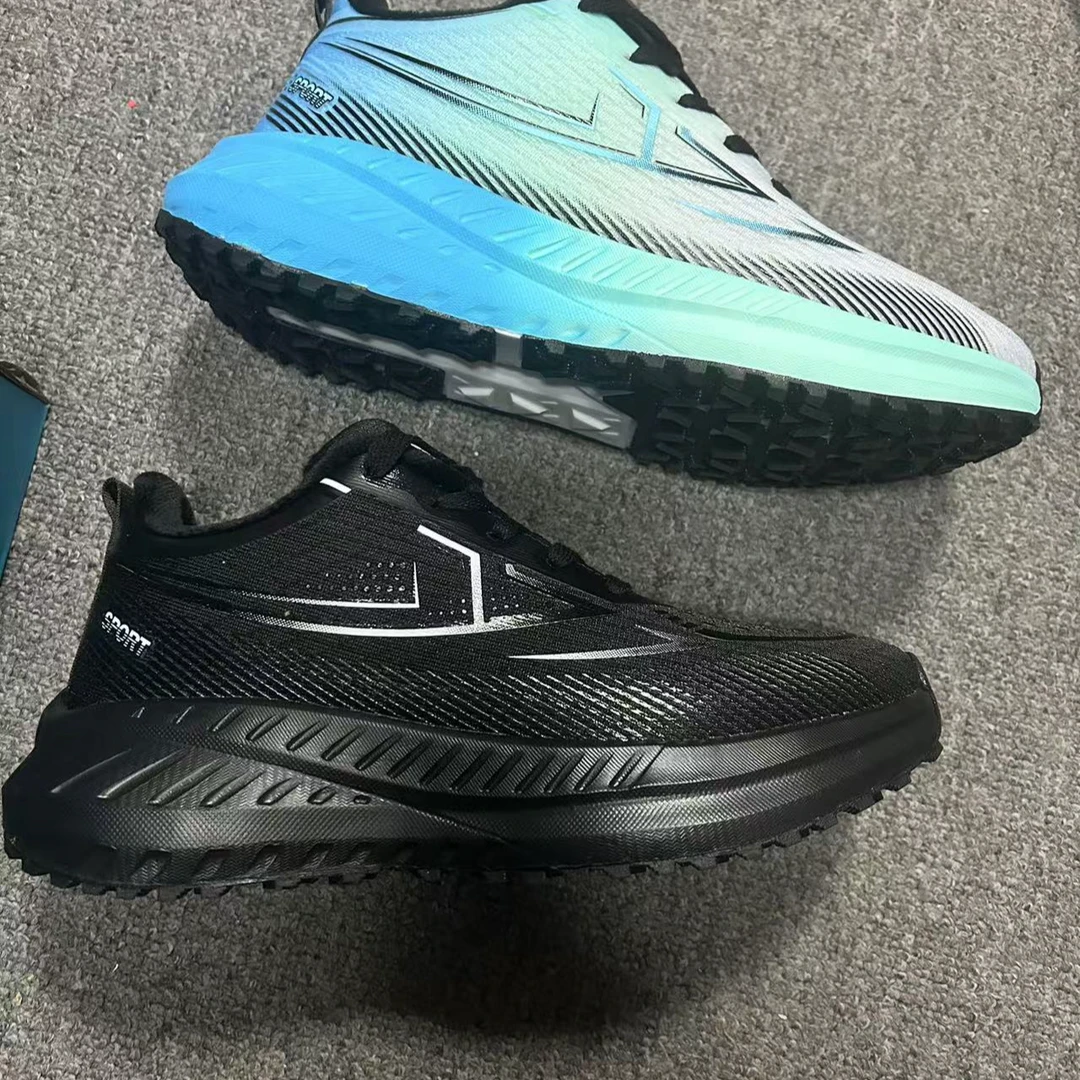 2024年冬季新款时尚舒适百搭轻便防滑耐磨男士加绒慢跑鞋