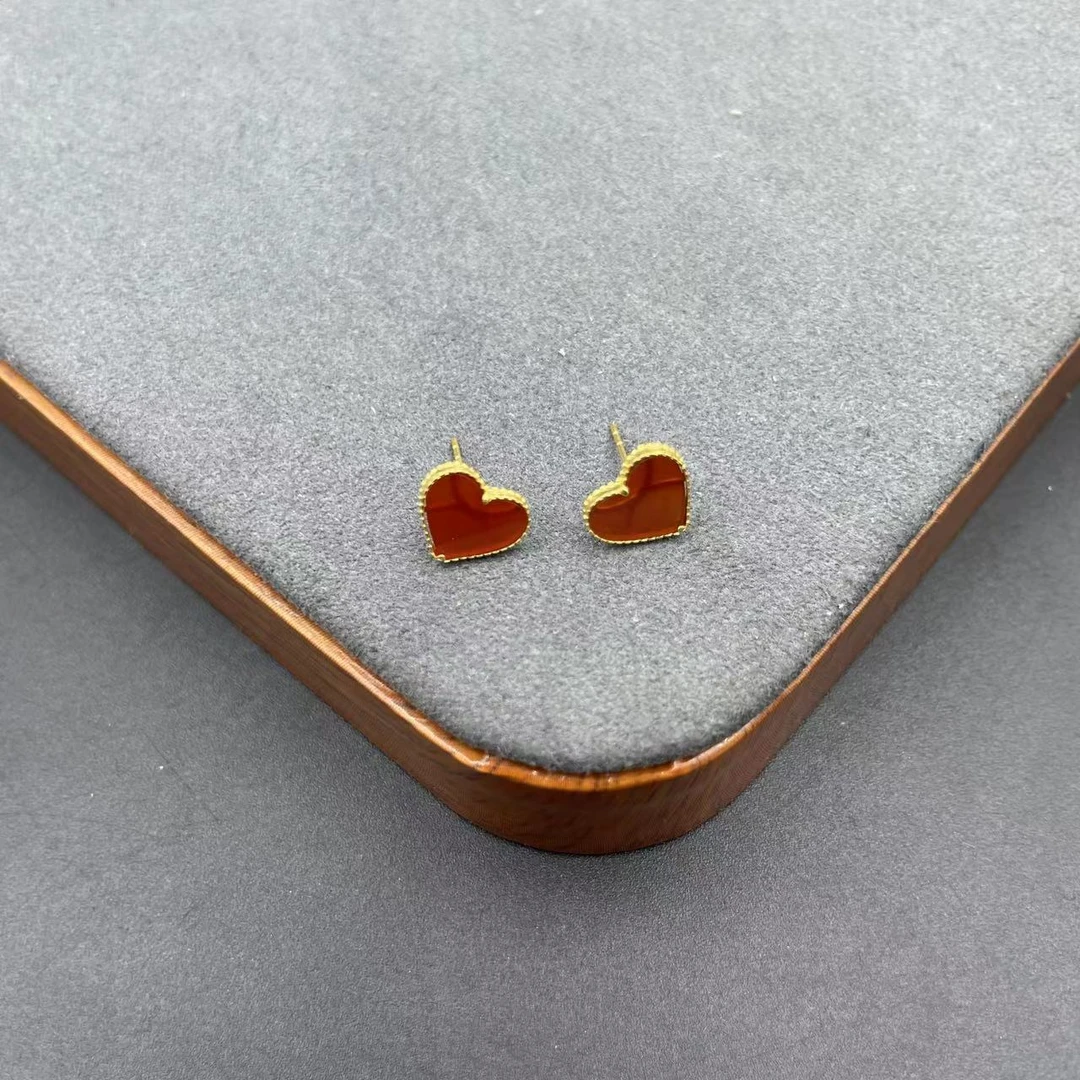 YZ1649-18K金红玛瑙爱心耳钉