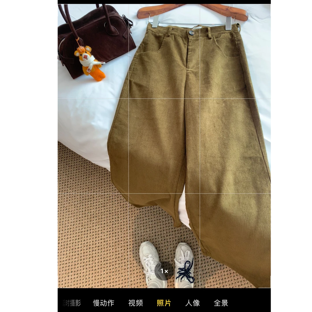 在韩- 「超绝比例」 韩国灯芯绒9分裤 微喇秋冬裤