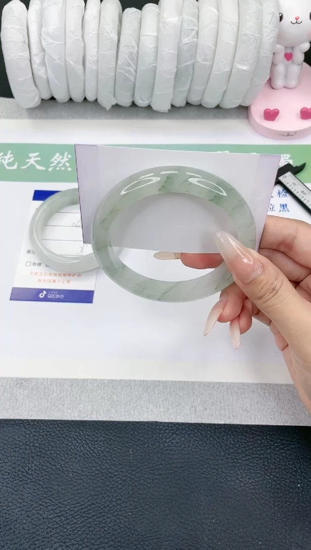 【闪购商品】石英质玉手镯未镶嵌T11-62+
