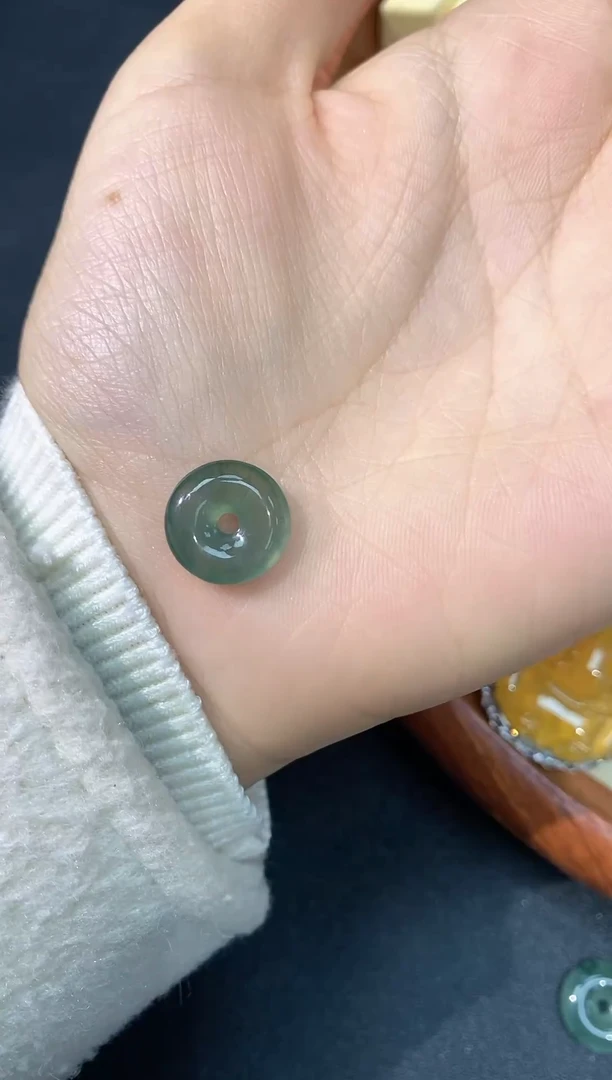 【闪购商品】翡翠颈饰未镶嵌17