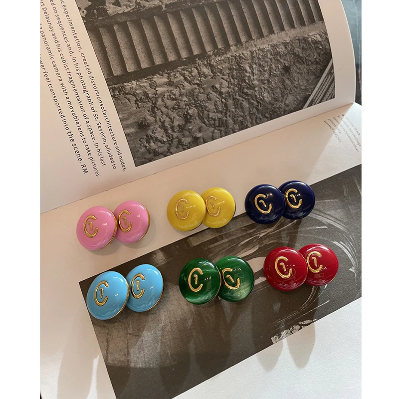 TRACYCHU 铜合金耳饰 时尚气质简约手工琉璃多色糖豆可爱小众耳饰