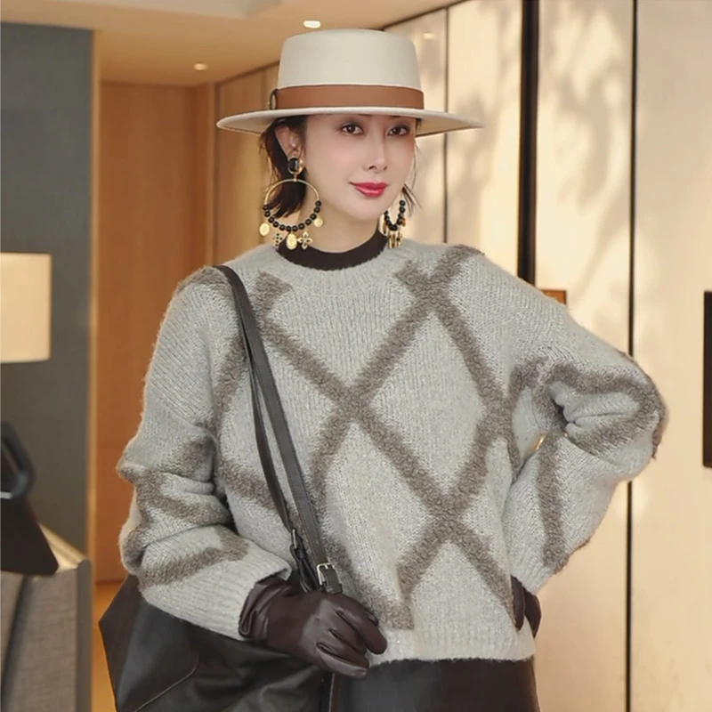 TRACY CHU老钱风重工菱形格时尚圆领千金洋气百搭款丝羊绒大毛衣