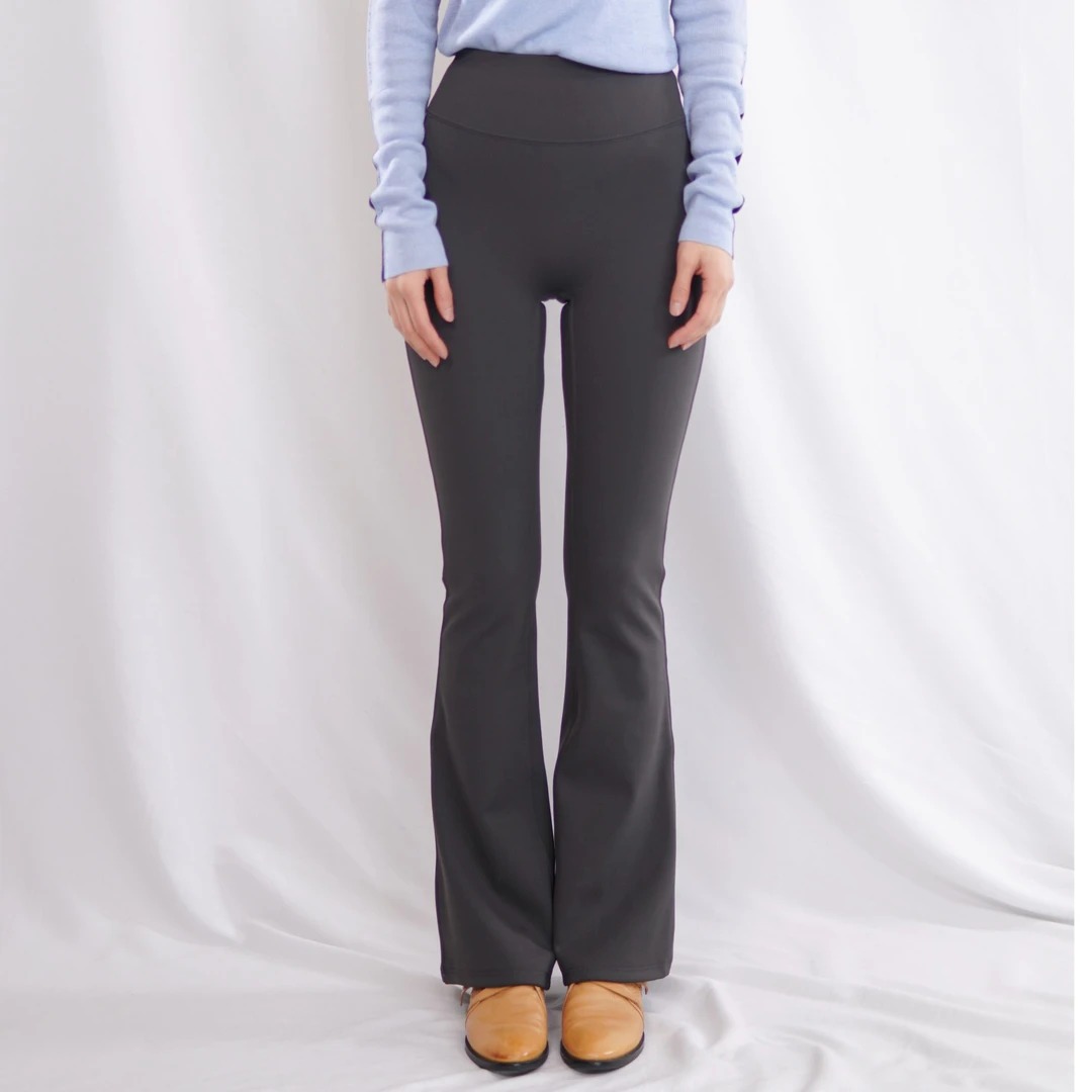 CHUN·「布丁羊绒蛋白加绒瘦身喇叭裤」时尚微喇弹力设计感百搭减