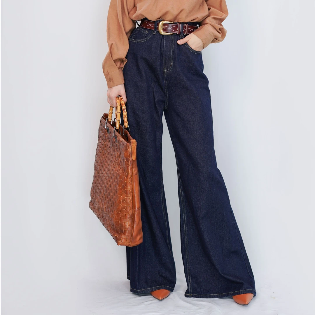 CHUN·「班贝格牛仔落地裤」时尚复古宽松设计师水洗休闲裤百搭气质