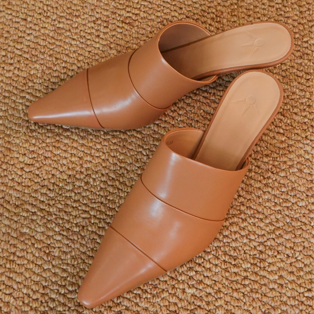 CHUN·「爵士舞鞋」 舒适气质时尚百搭复古棕色细跟尖头简约英伦风