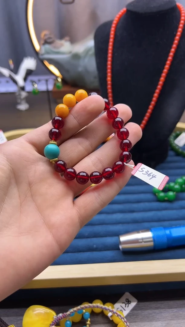 【闪购商品】血珀手链未镶嵌S364