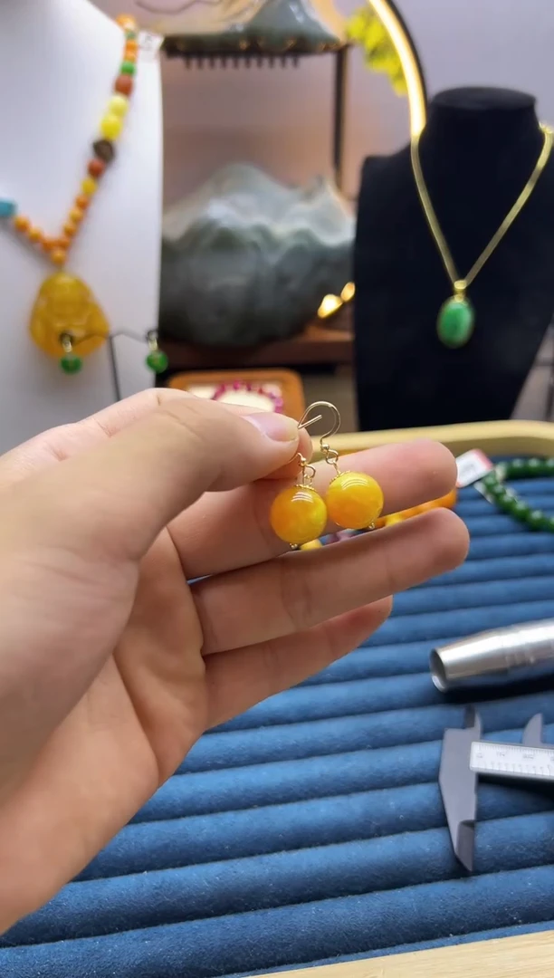 【闪购商品】蜜蜡耳饰14K金镶嵌E332