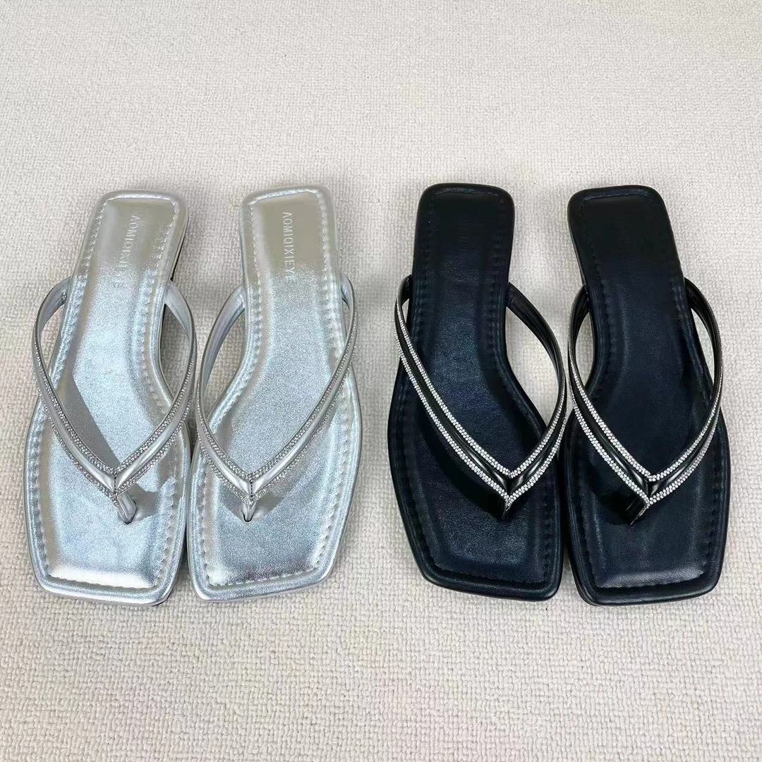 2024新款夏季方头露脚趾人字拖鞋舒适简约百搭外穿露趾沙滩凉拖