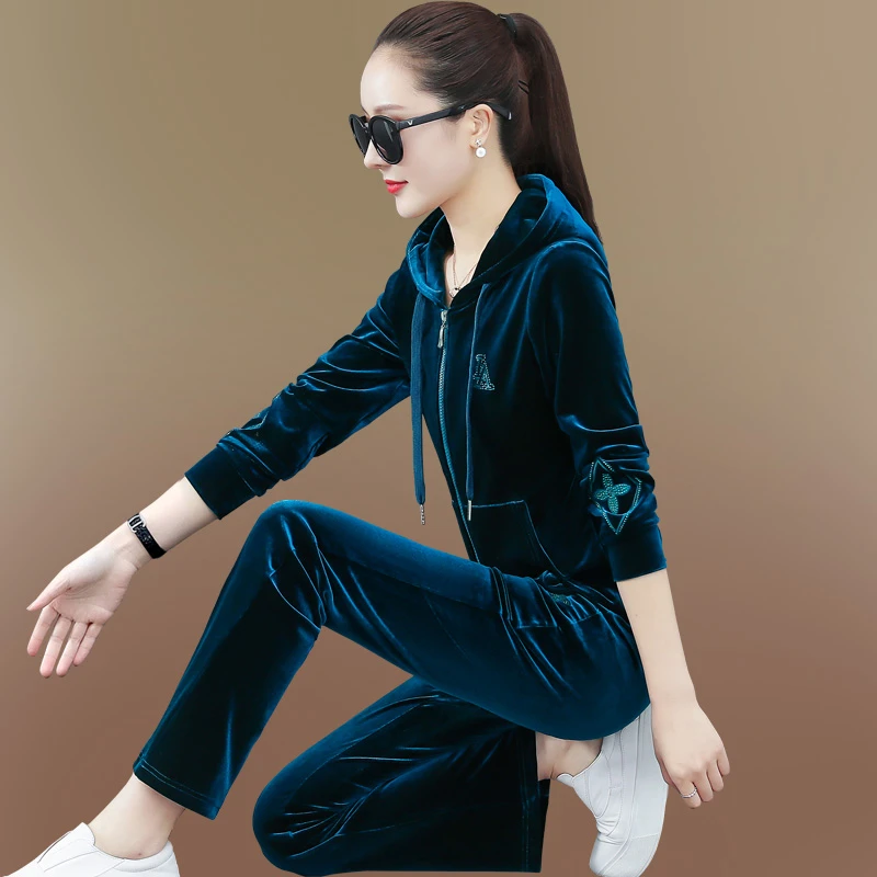 春季金丝绒套装女款爆款2025新款洋气减龄春秋款休闲运动服两件套