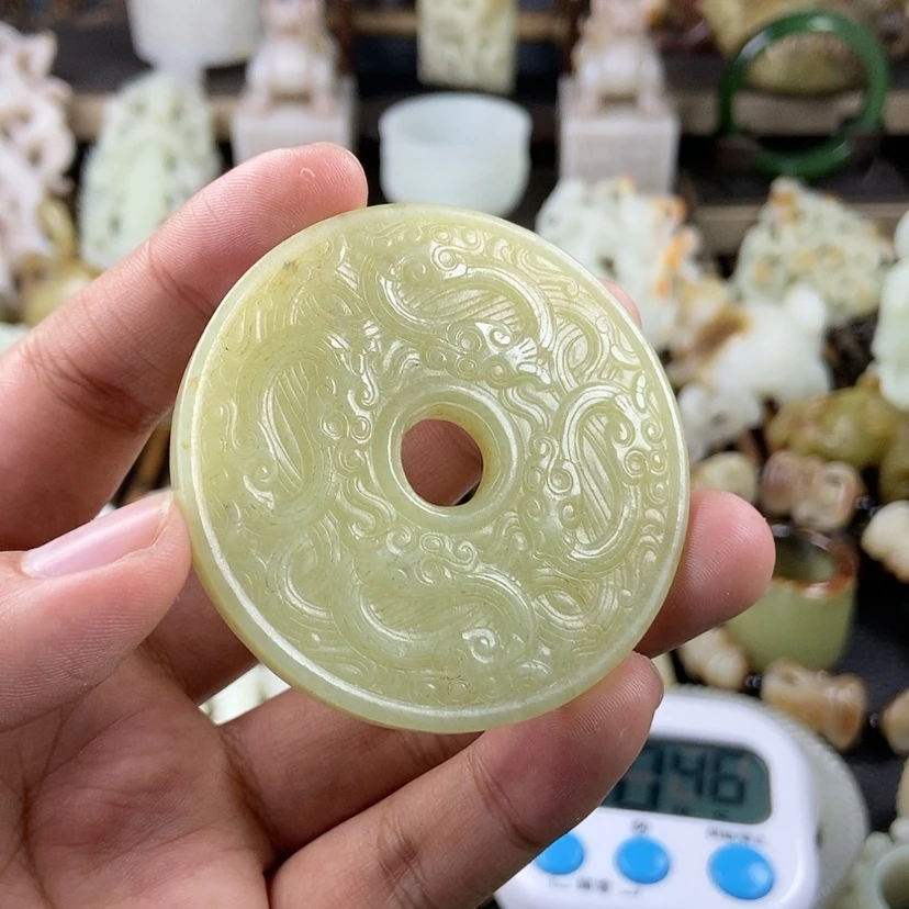 【闪购商品】和田玉挂件未镶嵌布**房