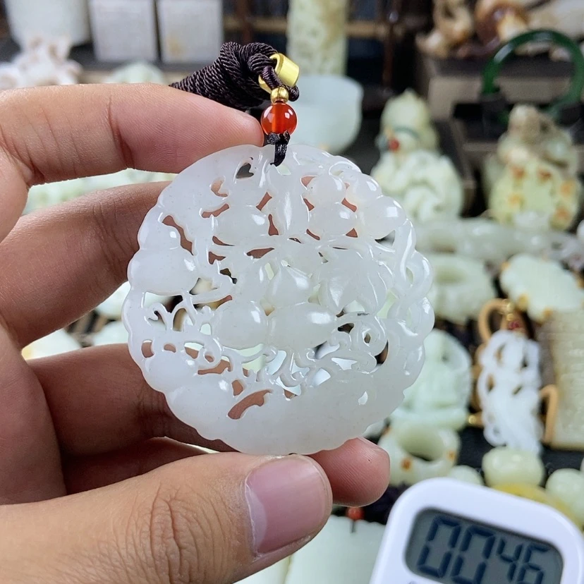 【闪购商品】和田玉挂件未镶嵌伟*