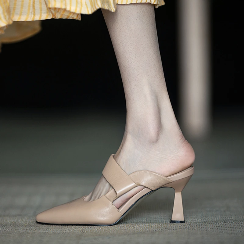 法式复古高跟鞋女2025年新款一字带尖头仙女风气质包头凉拖鞋百搭