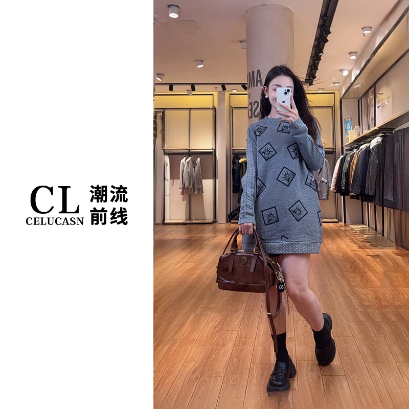 K5QB2882#秋季灰色设计感休闲运动卫衣女2024年新款上衣宽松