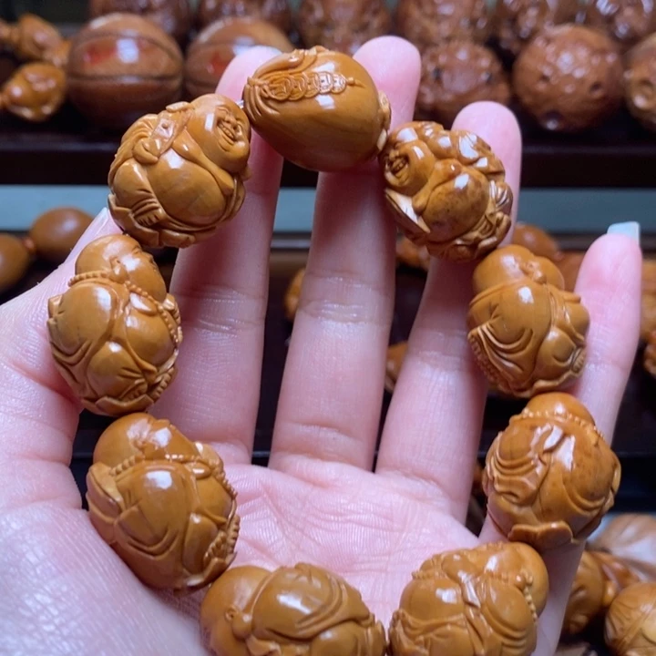 橄榄核核雕橄榄核核雕