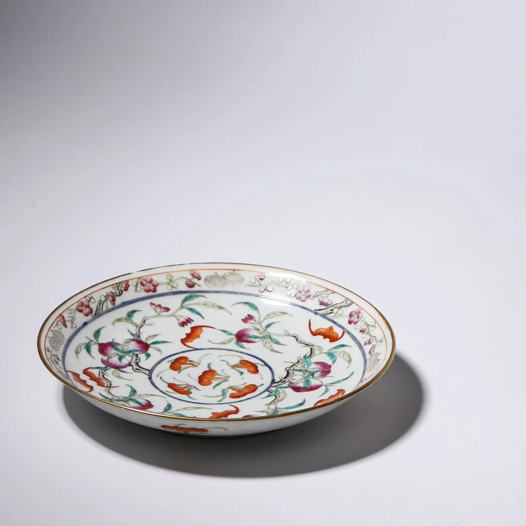 Lot27 清晚期 粉彩福寿双全盘（嘉德）【古董拍卖】