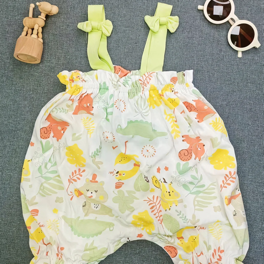 0026夏款洋气蝴蝶结吊带可爱松鼠印花幼儿时尚无袖薄款+可爱帽