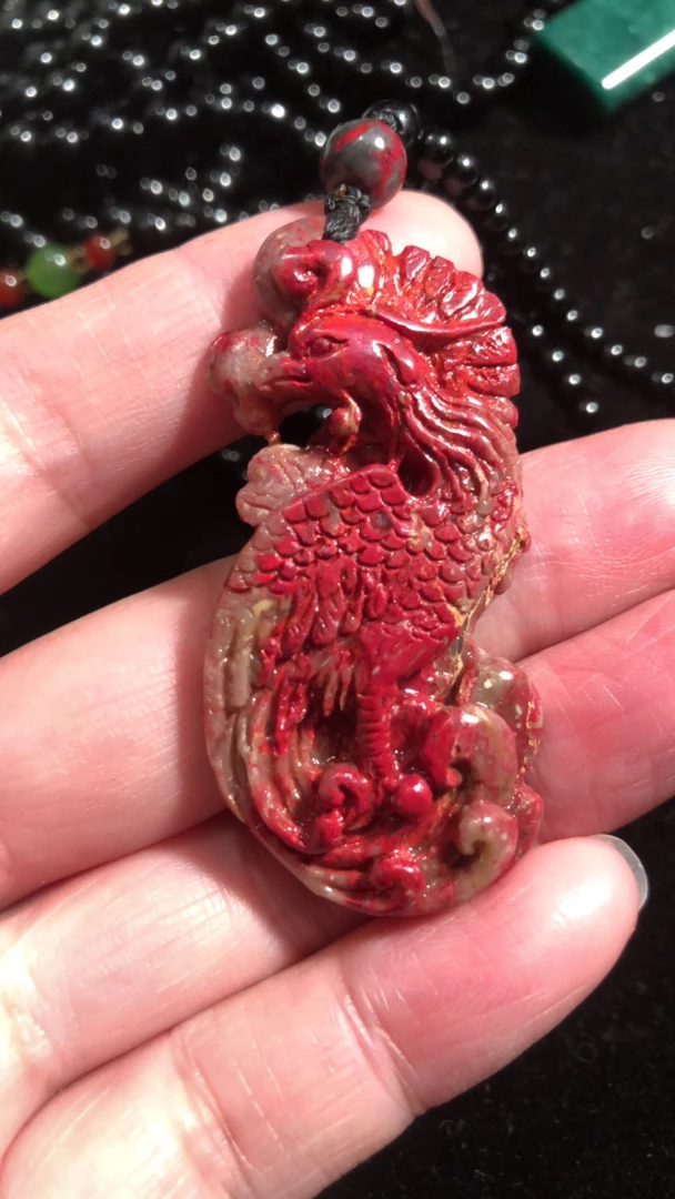 昌化鸡血石凤凰展翅挂件